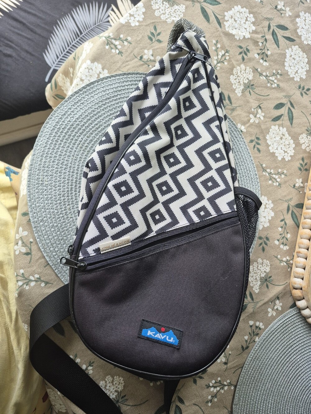 Kavu Black & White Geometric Sling Bag